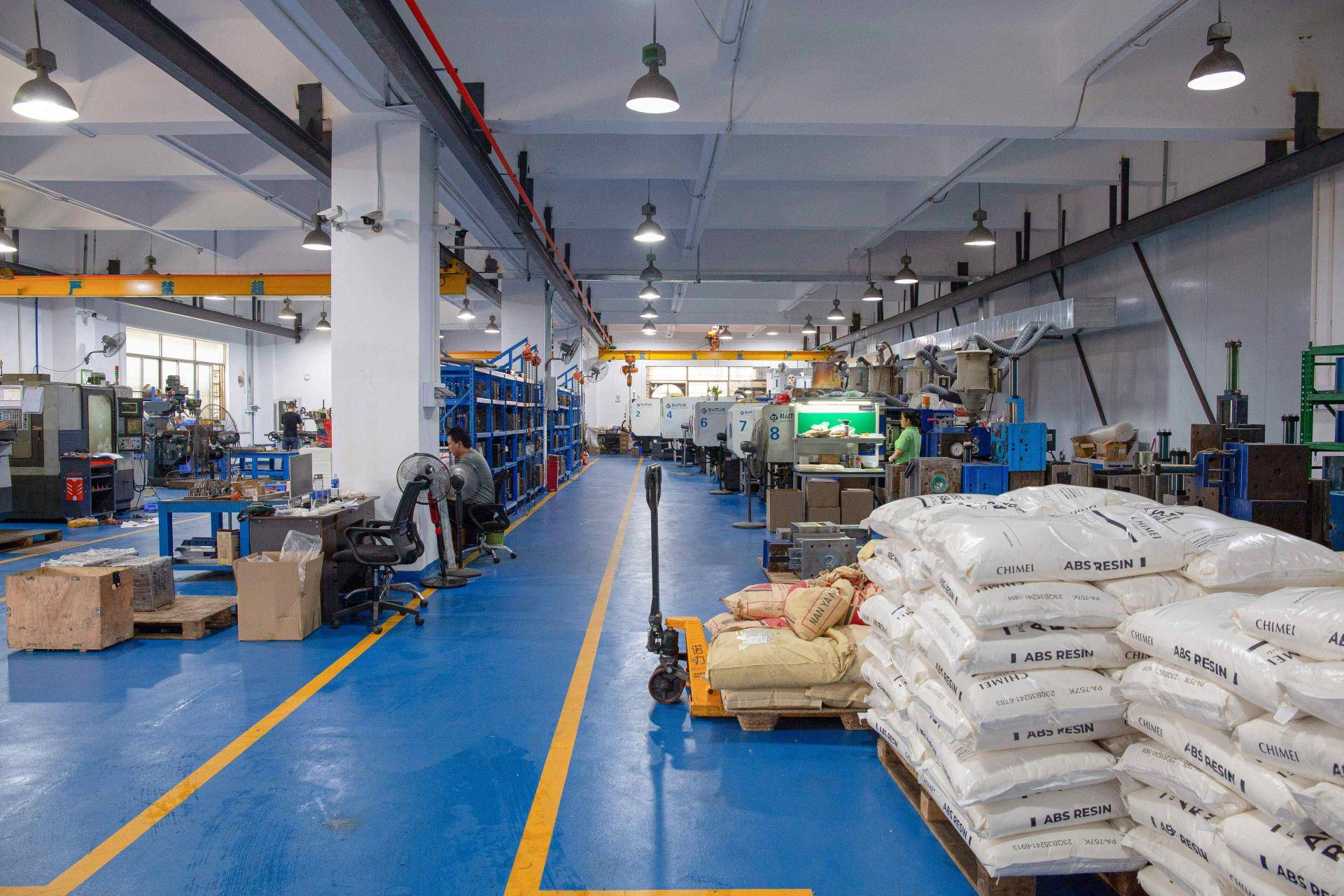 十年非標塑料配件定制經驗